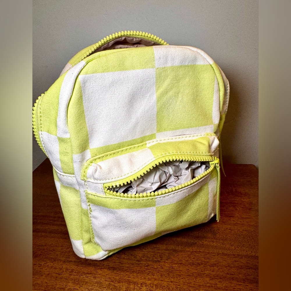 🛼NWT F21 Checkered Mini Backpack 🛼 - Picture 5 of 11